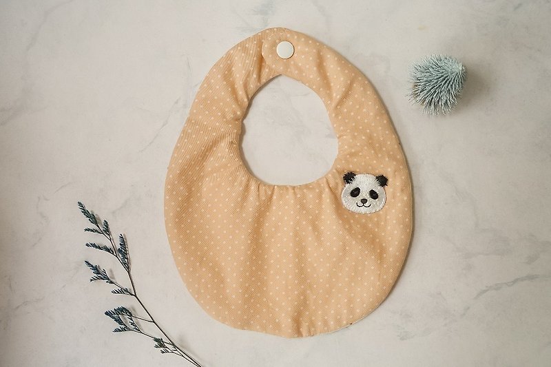 Panda embroidered saliva towel bib six yarn (spot) - ผ้ากันเปื้อน - ผ้าฝ้าย/ผ้าลินิน สีส้ม