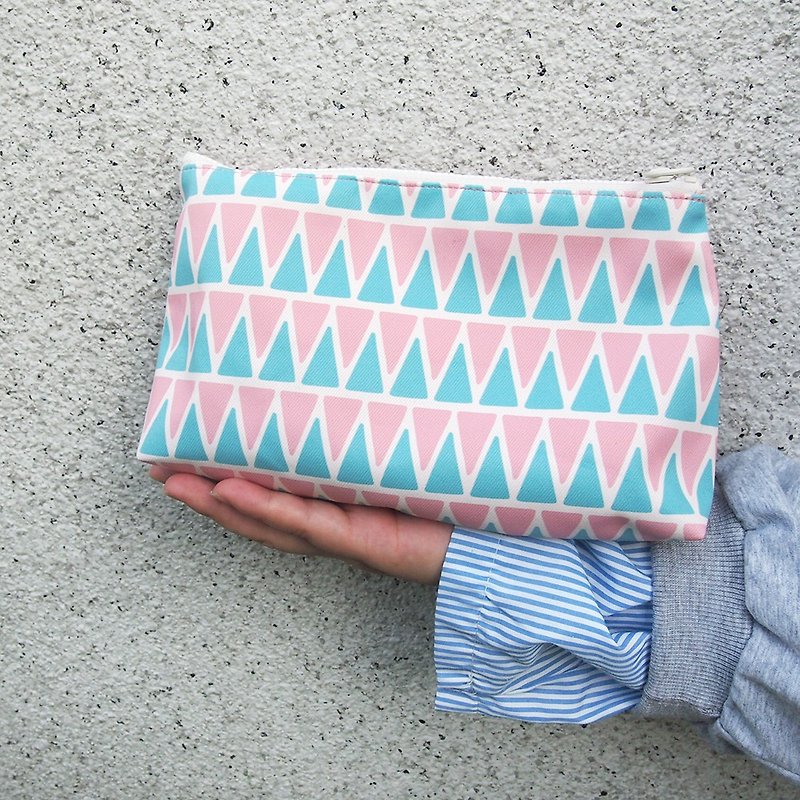 Waterproof Handmade Storage Cosmetic Bag-Triangle Arrangement - Toiletry Bags & Pouches - Cotton & Hemp Pink