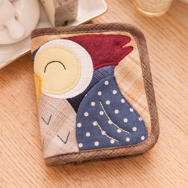 Owl Woodpecker Short Cloth Clip 【710579】 - กระเป๋าสตางค์ - ผ้าฝ้าย/ผ้าลินิน หลากหลายสี
