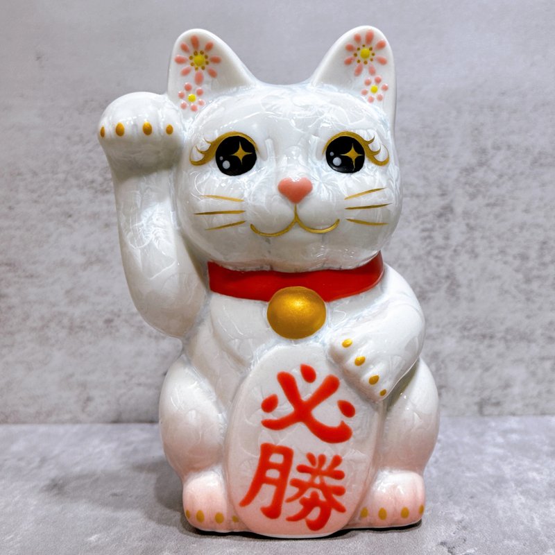【桃耀必勝】日本清水燒招財貓 | 花結晶 桃白 必勝 右 - 擺飾/家飾品 - 瓷 白色