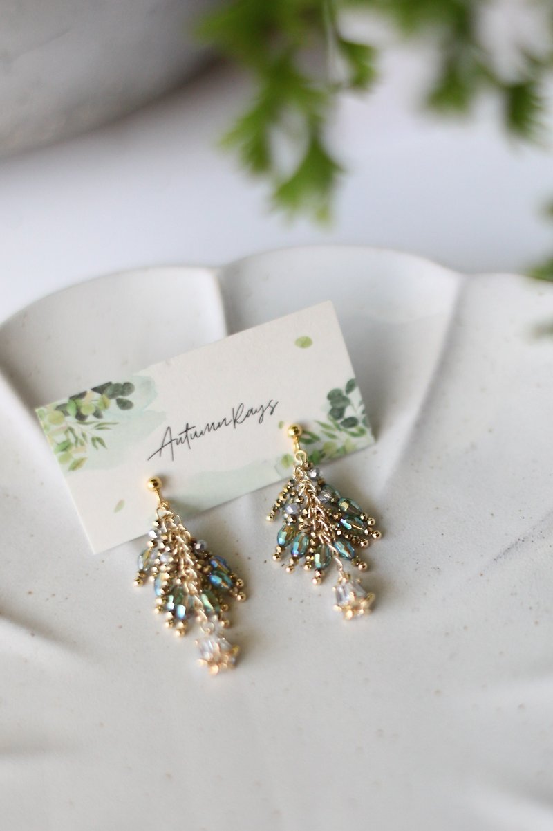 Fire Tree Silver Flower - Handmade Beaded Crystal Earrings for Wedding Gifts - Earrings & Clip-ons - Crystal Green