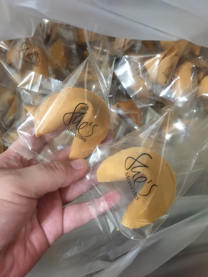 Original Lucky Fortune Cookie Commercial Sticker Replacement Sticker Free Shipping - คุกกี้ - อาหารสด สีดำ