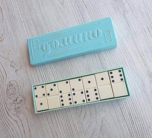 RetroRussia Domino carbolite white tiles blue box vintage Soviet dominoes game set