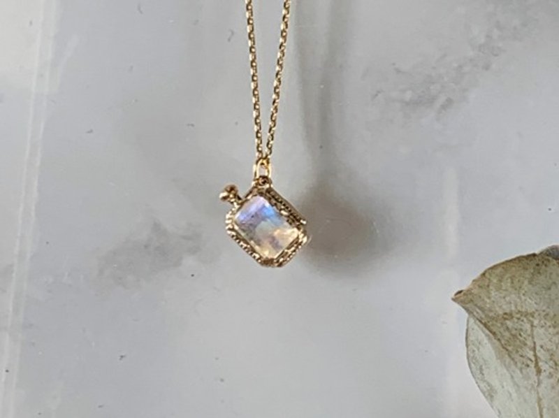 Perfume bottle motif necklace / Rainbow moonstone - 項鍊 - 寶石 白色