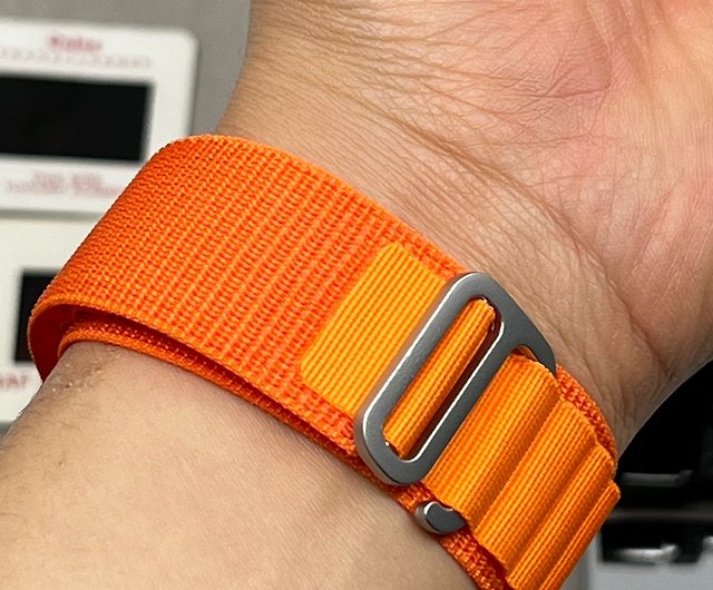 Apple Watch Ultra 49mm マルチカラー オレンジ アルパイン ループ