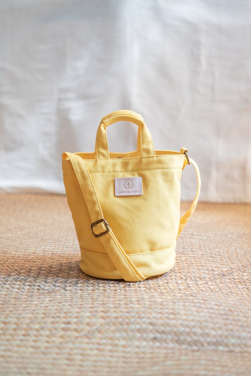 RIKU BAG - Yellow - กระเป๋าหูรูด - ผ้าฝ้าย/ผ้าลินิน สีเหลือง