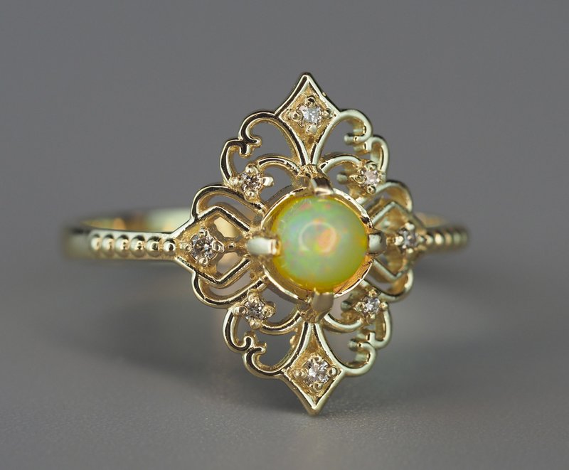 14 kt  gold ring with opal and diamonds are hand made item. - 戒指 - 貴金屬 金色