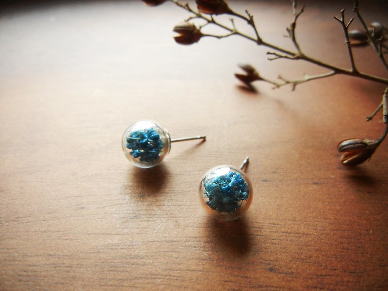 *Coucoubird*sapphire blue glass flower earrings / anti-allergic ear acupuncture - Earrings & Clip-ons - Glass Blue