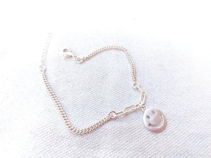 s925 sterling silver cute smiley face bracelet | handmade custom bracelet necklace happy every day layered design - สร้อยข้อมือ - เงินแท้ 