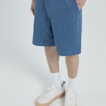 男牛仔裤　靴下 2025厳選】牛仔裤男の人気商品｜グローバル通販Pinkoi