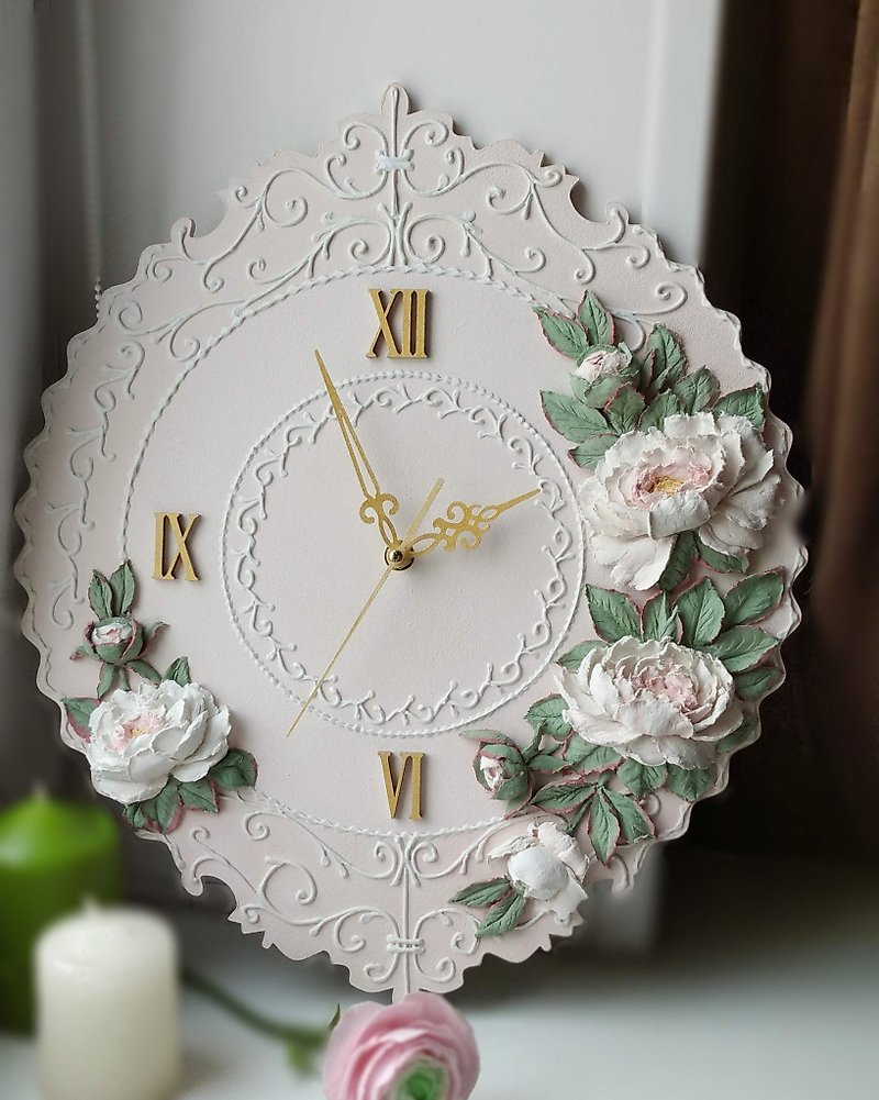 掛鐘 Pink wall clock with voluminous white peonies Silent wall clock Birthday GIFT - นาฬิกา - ไม้ สึชมพู