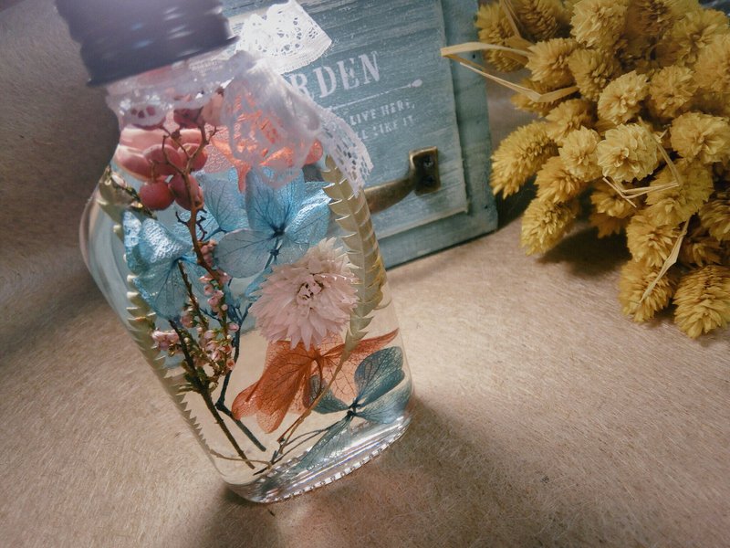 浮游花【Keep your everything】酒瓶花 生日禮物 浮油花 聖誕禮 - 乾燥花/永生花 - 植物．花 