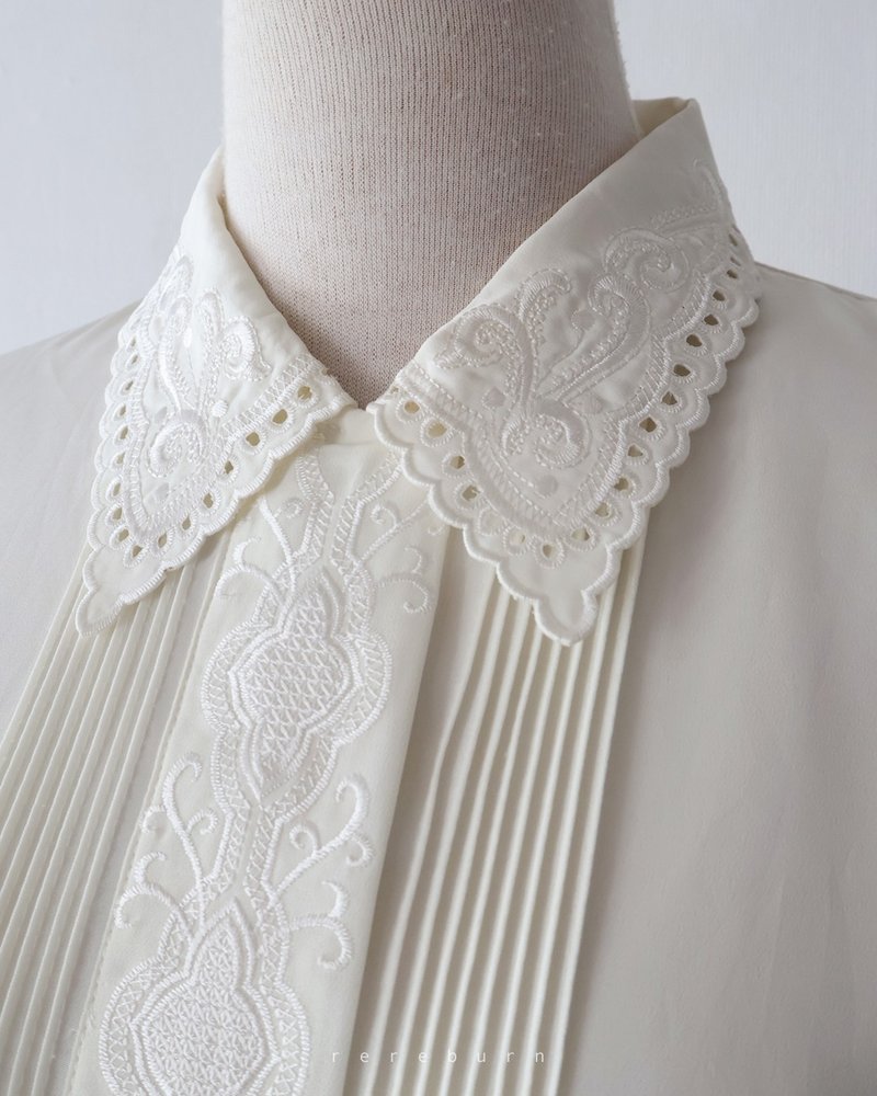 復古刺繡領韓國製寬鬆歐美版型長袖米黃色古著襯衫 - 女襯衫 - 聚酯纖維 黃色