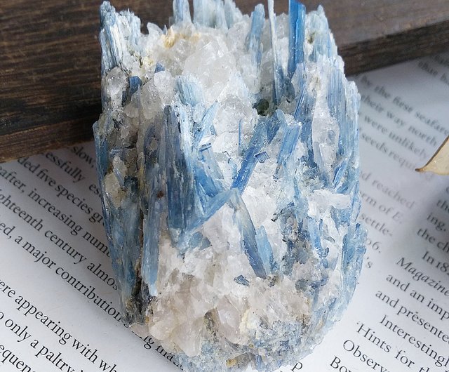 カイヤナイト ブラジル産 カイヤナイト クォーツ共生鉱 天然鉱石 原石