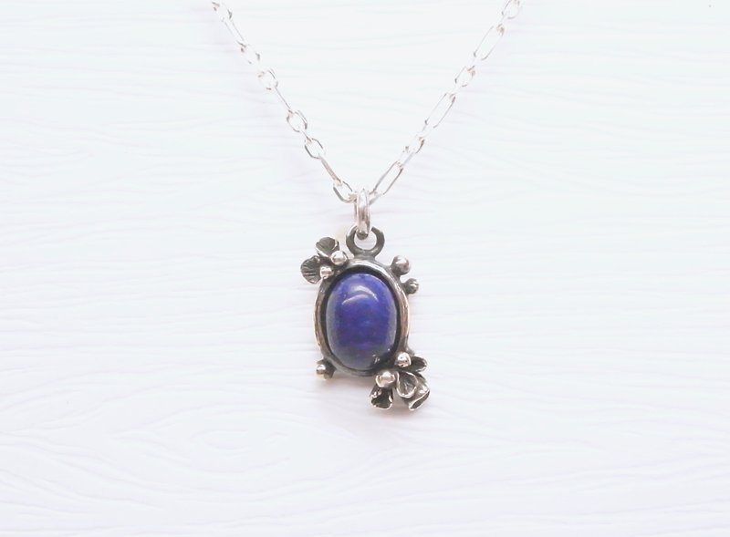 Ermao Silver[morning dew enveloping-fern design necklace] lapis lazuli. Sterling silver - สร้อยคอ - เงินแท้ สีเงิน