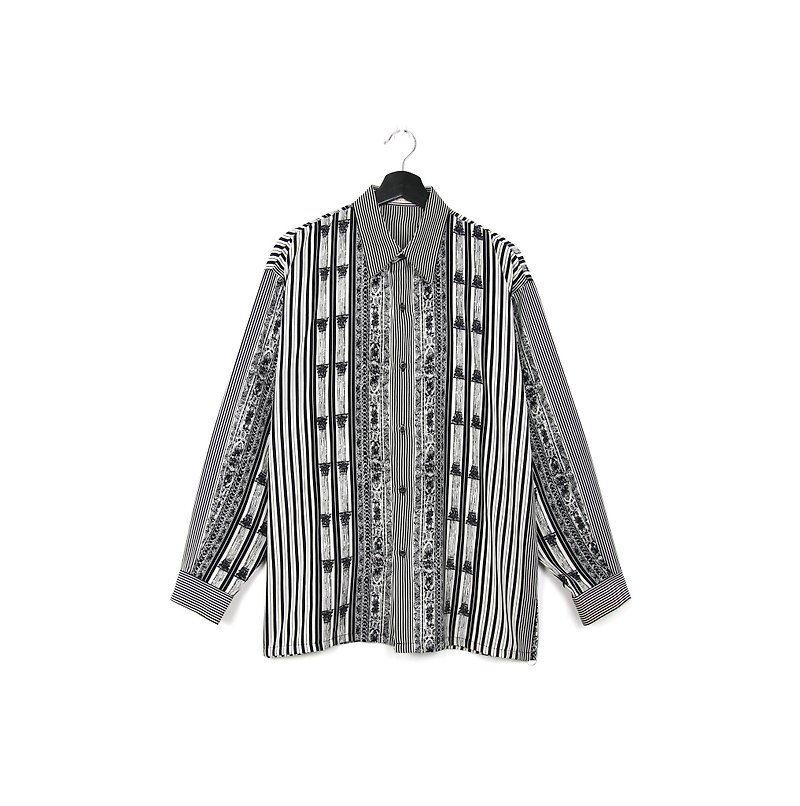 Back to Green::Flower shirt black and white spot //vintage shirt - Men's Shirts - Silk 