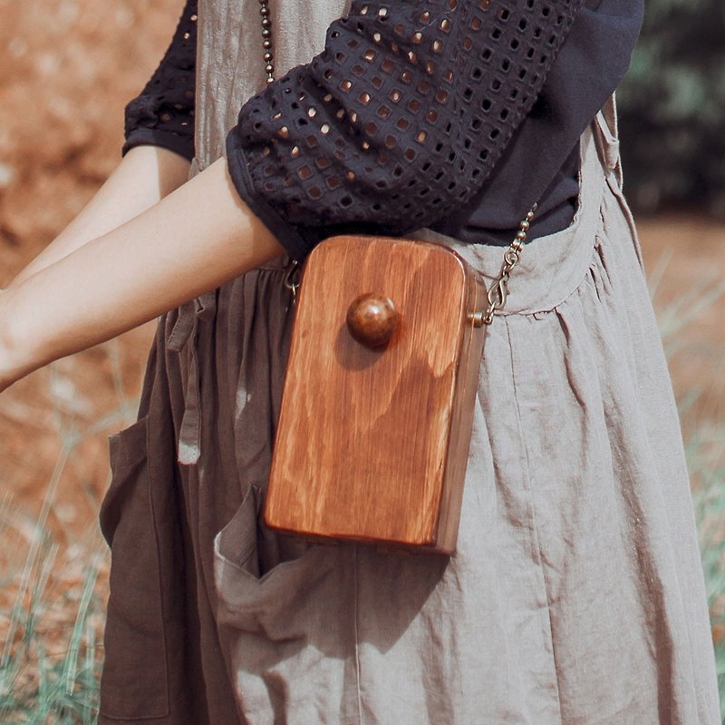 Original retro design female wooden small fans you mini bag small bag messenger shoulder bag Vatican - กระเป๋าแมสเซนเจอร์ - ไม้ 