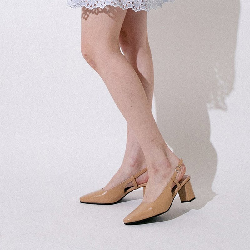 PRE-ORDER 韓國人手製 MACMOC Jazzy 涼鞋 BEIGE - 女牛津鞋/樂福鞋 - 其他材質 白色