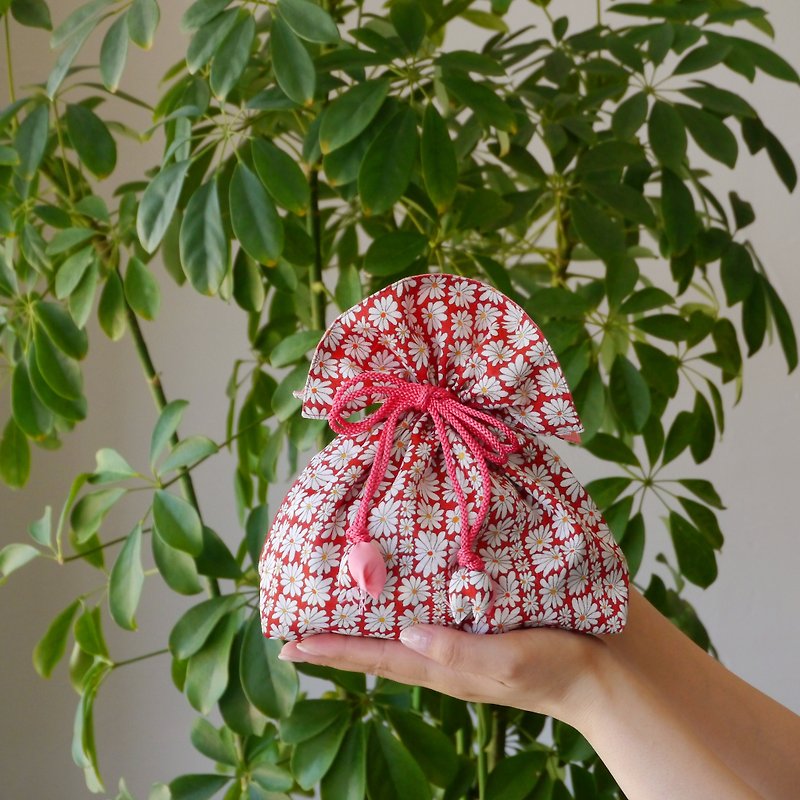 Happy purse string FUGURO premium chrysanthemum silk medium size - Toiletry Bags & Pouches - Silk Pink