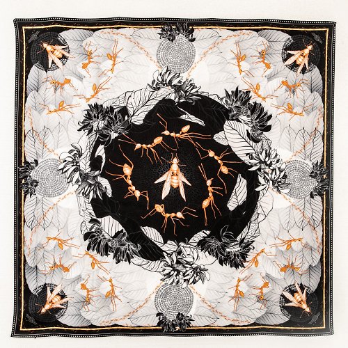 BWILDIsan Queen Ant Silk Scarves – Black and White