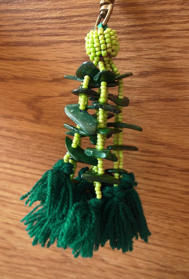 Fair Trade Vivid Tassel Bag Accessories With Natural Coconut Beads Green - Charms - Other Materials Green