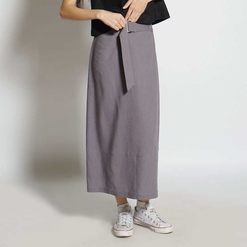Black and white cut 17SS retractable belt long skirt sand gray - Skirts - Cotton & Hemp Gray