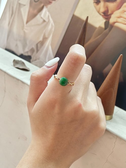 翡翠設計館 / 賞翠•玩翠 EXE Jewelry 冰辣綠平安扣翡翠戒指  |天然緬甸翡翠