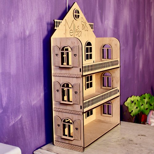 BEAVER's Craft Dollhouse Wooden Play Set for Girl Customizable children's gift for birthday.