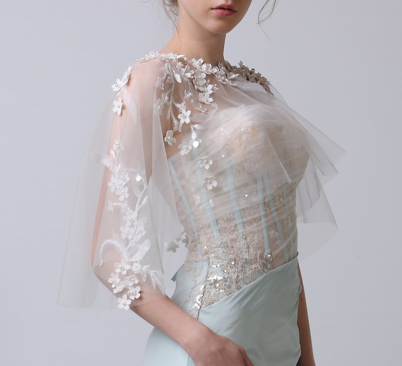 Lace shawl beige cape pearl flower elegant and good match with banquet wedding dress