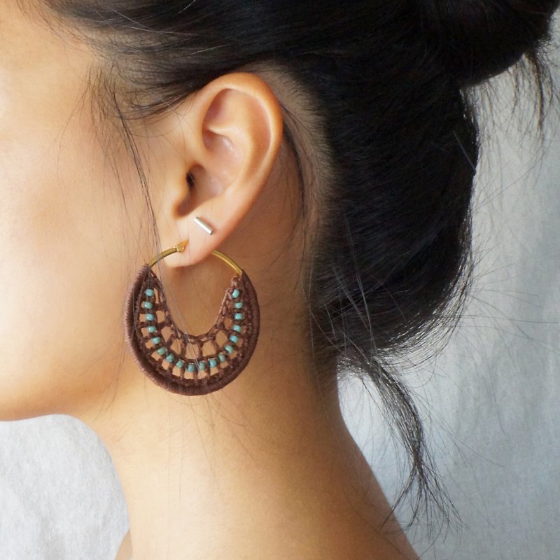 Hand-woven earrings bohemian holiday style brown - Earrings & Clip-ons - Stainless Steel Brown