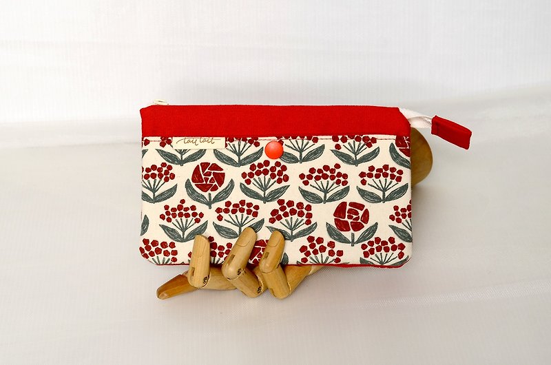 [Japanese cloth] Handmade cloth multi-layer storage wallet_with exclusive storage pocket for cards #红花青叶 - กระเป๋าสตางค์ - ผ้าฝ้าย/ผ้าลินิน 