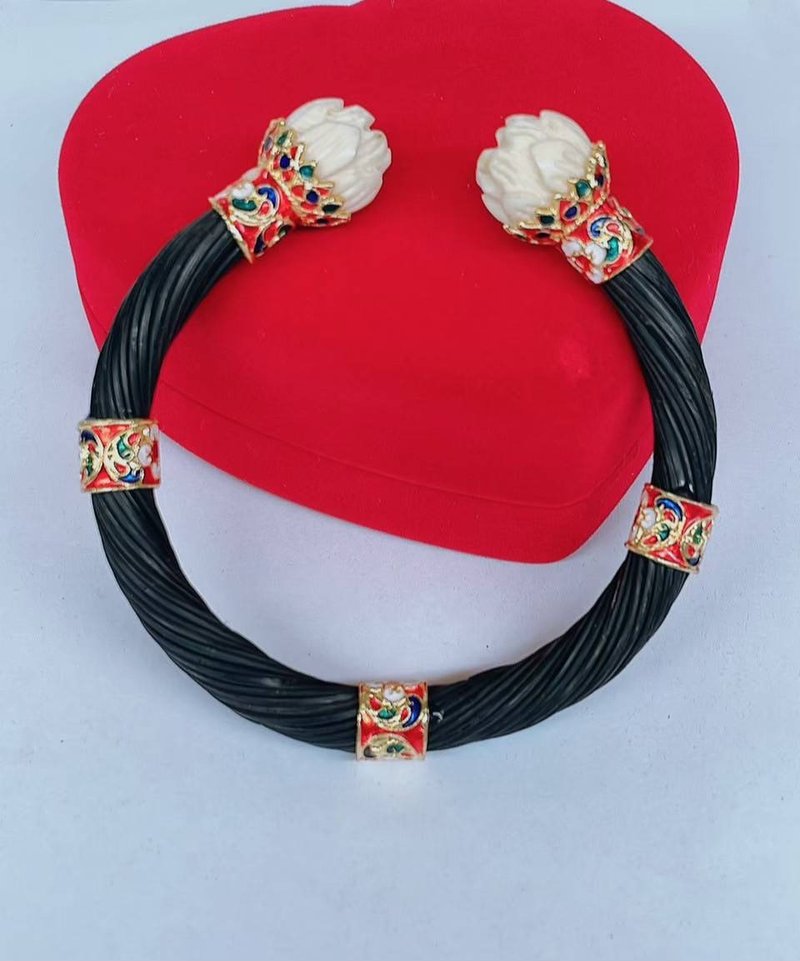 Black Body Elephant Tail Hair Bangle Silver Enamelled Sukhothai Free Size - 手鍊/手環 - 純銀 黑色