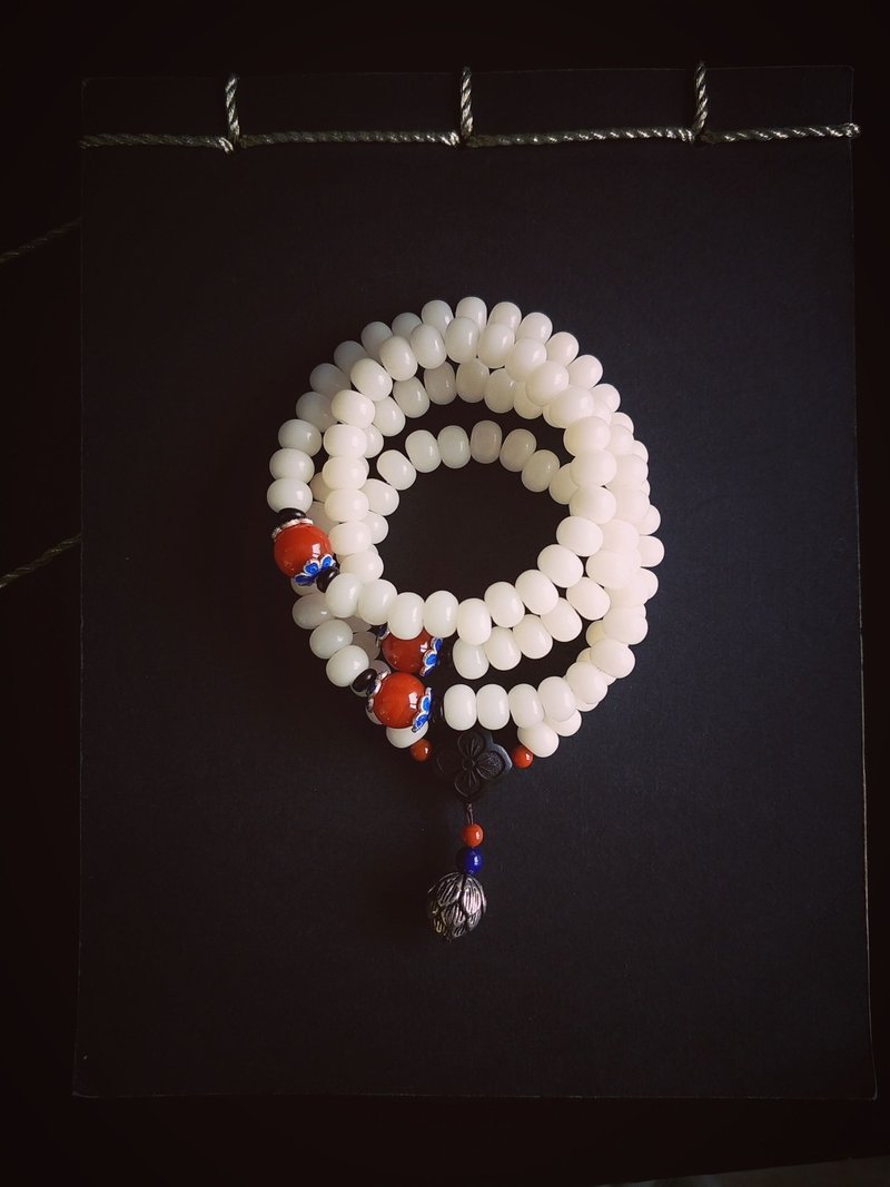 [Customer order] Baiyu Bodhi 108 beads beads - สร้อยข้อมือ - พืช/ดอกไม้ สีแดง