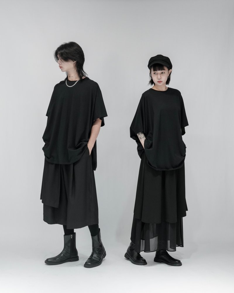 MUKK DESIGN Oversize 飛鼠袖寬T - 帽T/大學T - 聚酯纖維 黑色