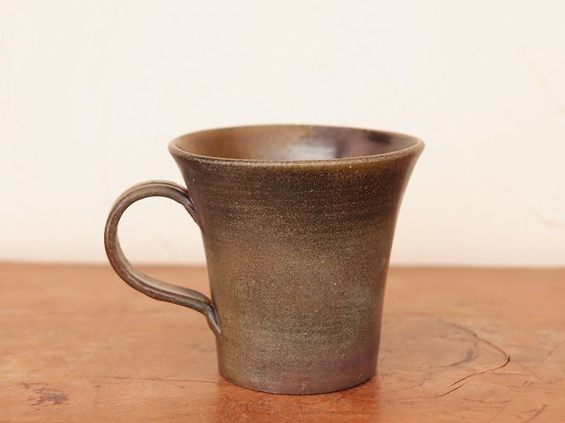 Bizen coffee cup (large) c 5 - 059 - Mugs - Pottery Brown