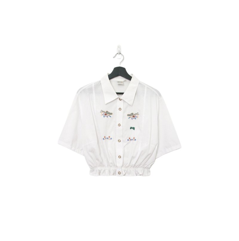 Back to Green-再製刺繡白襯衫 格紋雪橇 ws-05//vintage shirt - 女襯衫 - 棉．麻 