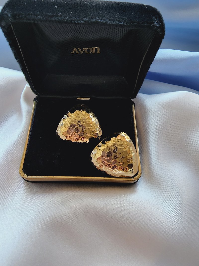 American Western Antique Jewelry / AVON Arc Triangle Honeycomb Pin Earrings / Vintage Jewelry
