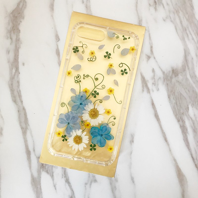 本物の花の花の携帯電話のシェルダブル花の紫陽花四葉のクローバーの葉青い白シリーズはカスタマイズすることができます - スマホケース - 寄せ植え・花 ブルー