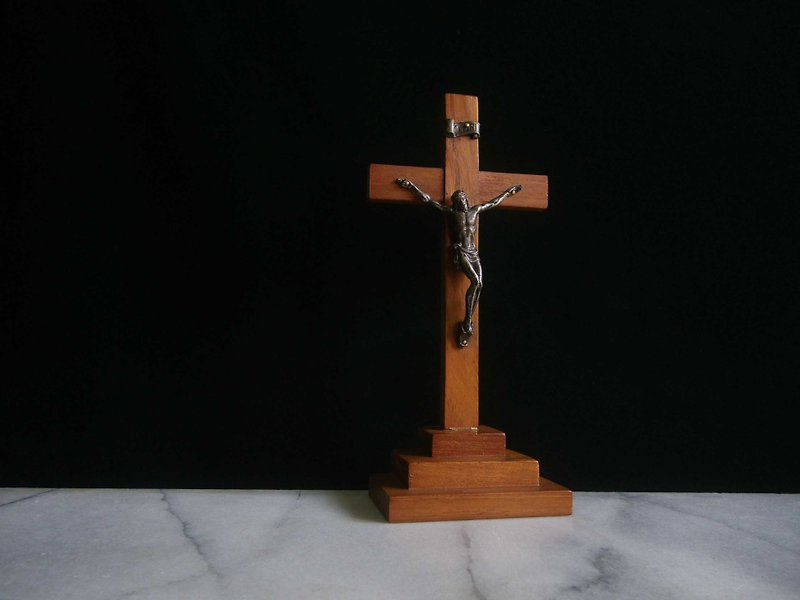 [OLD-TIME] Early wooden Jesus cross