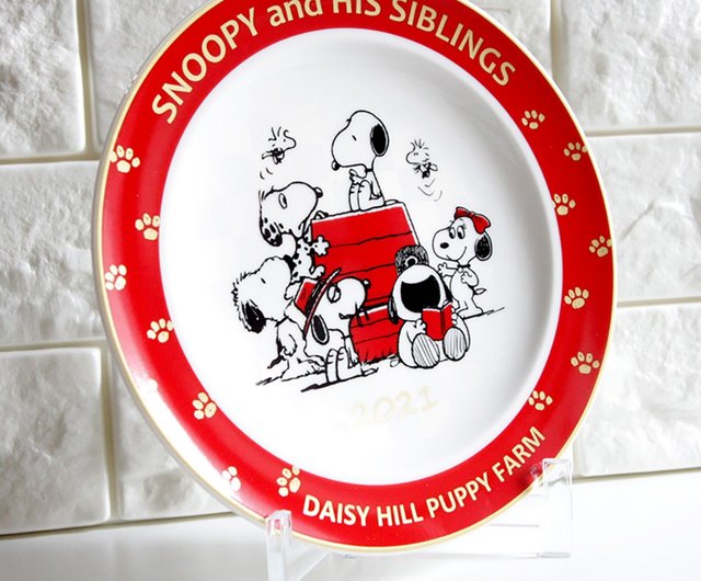 送料無料・特別価格】SNOOPY 記念イヤープレートシリーズ - ショップ