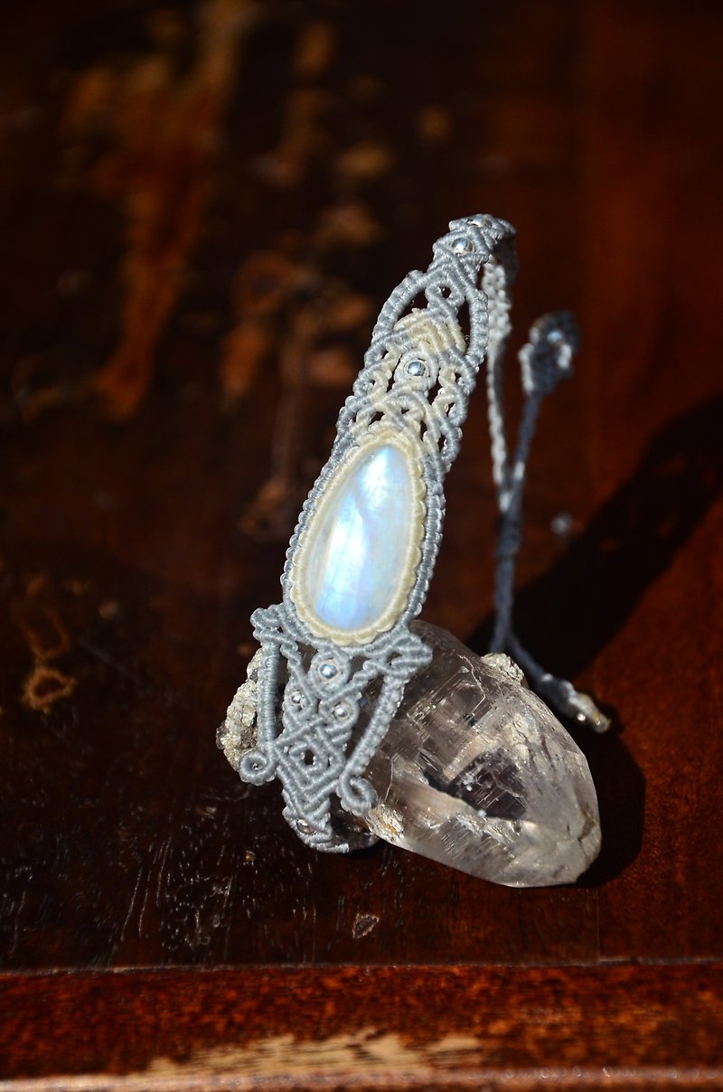 Moonstone Jewelry Macrame Necklace