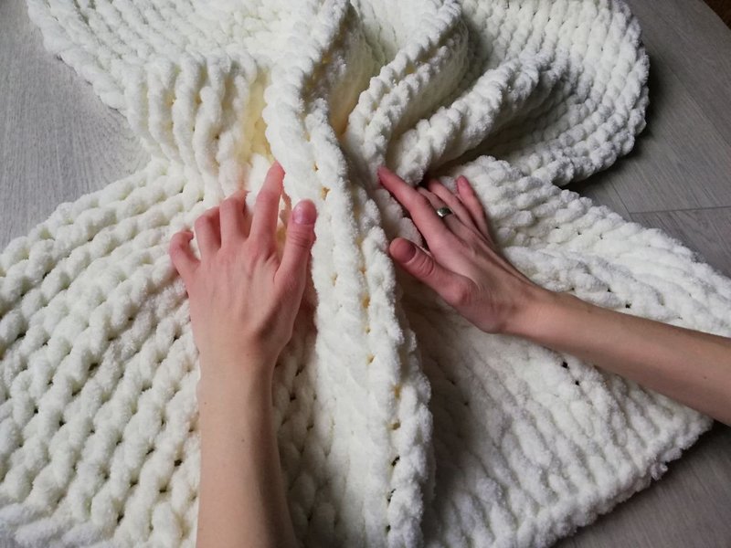 Throw cute korean mink vday gift for her geometric blanket vintage blanket couch - 棉被/毛毯 - 聚酯纖維 白色