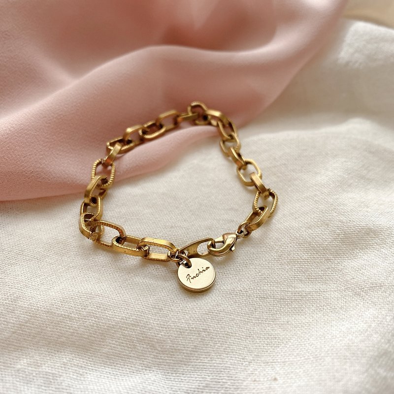Traveller -Brass bracelet