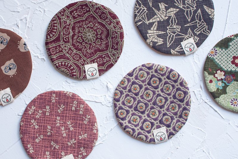 Two-color Japanese-style ancient cloth coaster four-piece set no color selection / round - Other - Cotton & Hemp Multicolor