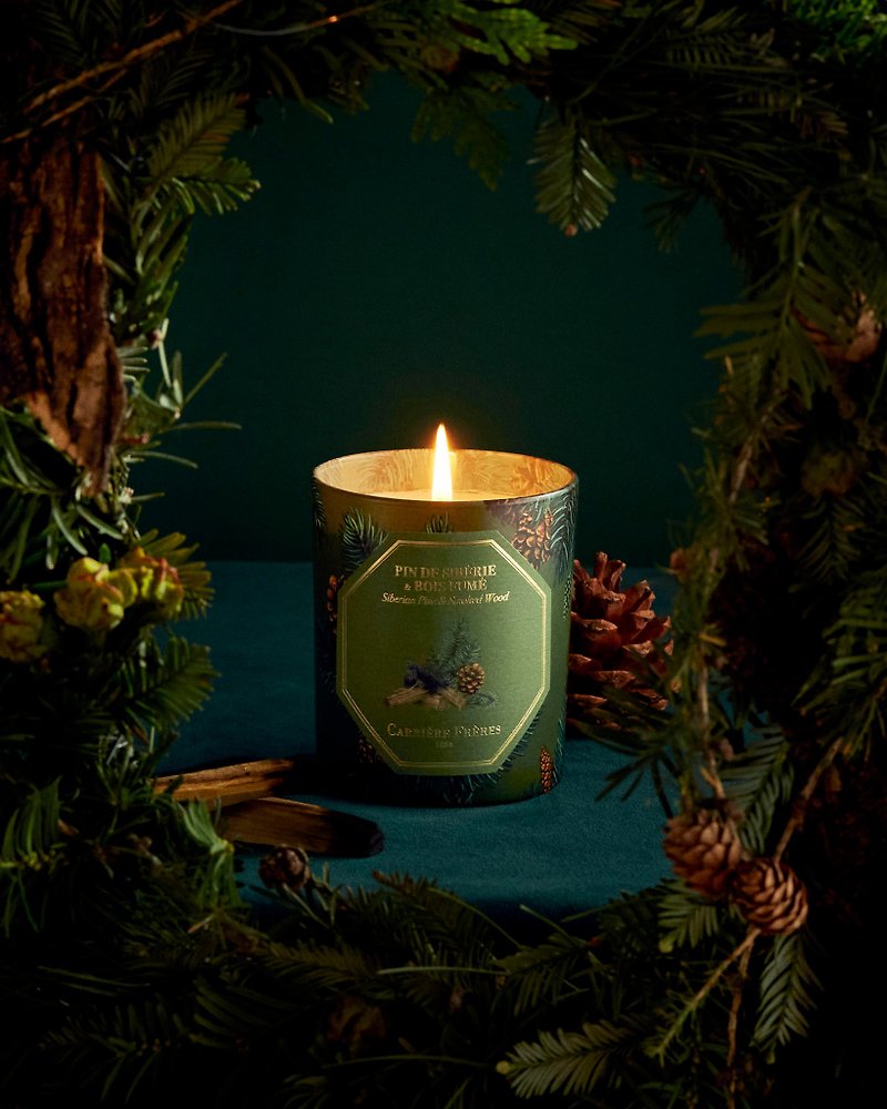 Carrière Frères Siberian cypress x smoked wood limited edition scented candle - เทียน/เชิงเทียน - ดินเผา สีเขียว