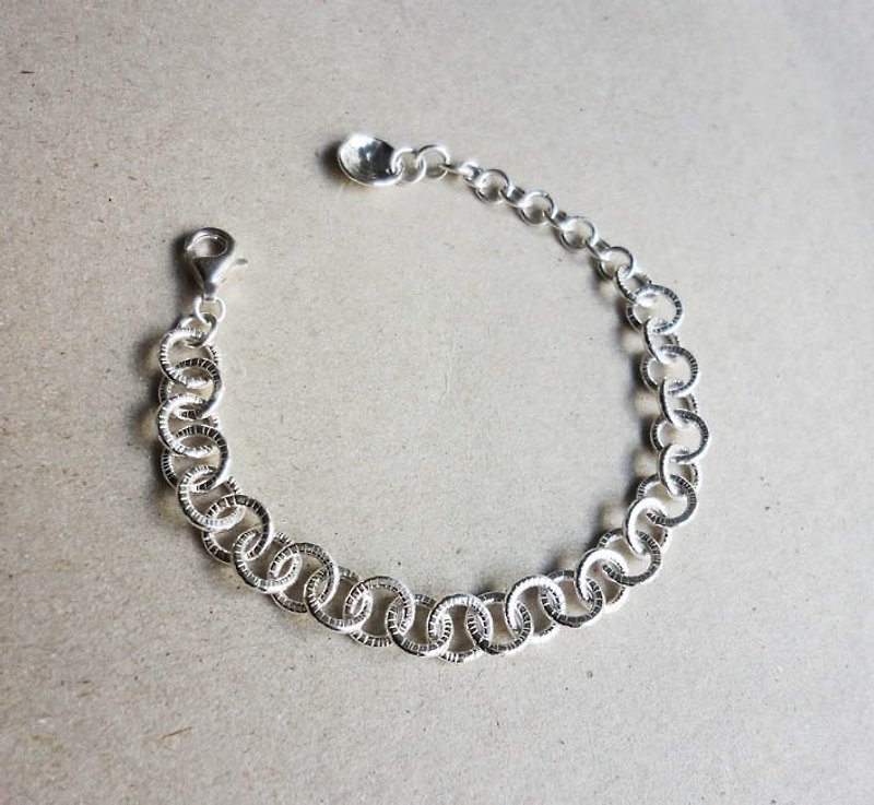 Notched hand-forged Silver bracelet - Bracelets - Other Metals Silver