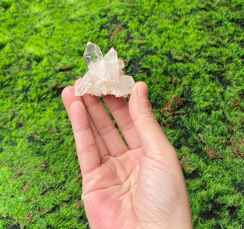 Energy Decorations - Natural Raw Mineral White Crystal Clusters for Healing, Prosperity, Purification of Negative Energy, Fast Shipping - Items for Display - Crystal White