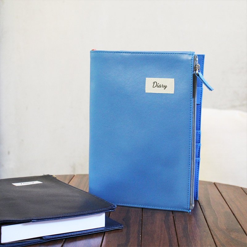 Chuyu A5/25K leather zipper book jacket/multifunctional book cover/leather book cover/with storage function - Book Covers - Other Materials Multicolor