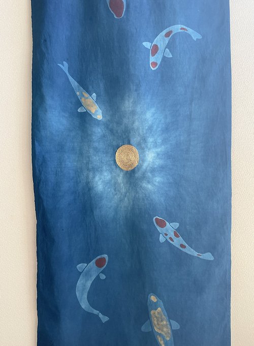BLUE PHASE 日本製 手染め FULL MOON 錦鯉 JAPANBLUE Tapestry Aizome 藍染タペストリー 絞染 手刺繍