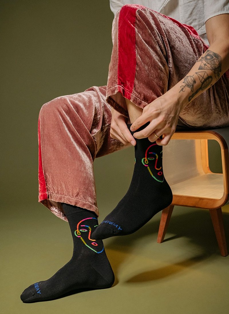 Black socks for men and women the same style trendy personality color line art casual tube socks Japanese cotton socks - Socks - Cotton & Hemp Black